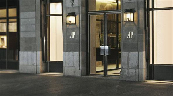 愛彼進水了解決方法是什么（圖）